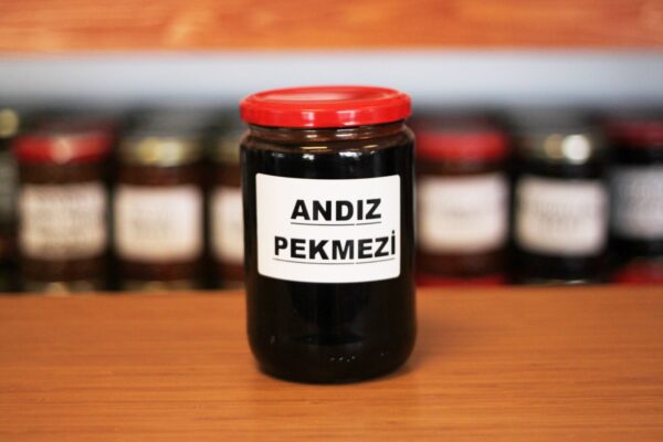 Kavanozda Andız Pekmezi