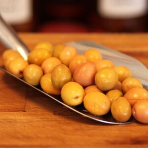 Ayvalık Yeşil Çizik Zeytin