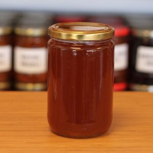 Kavanozda Doğal Çam Balı